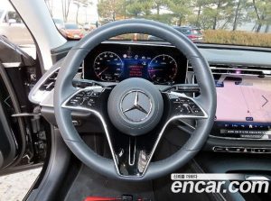 Mercedes-Benz E-Class E220d 4MATIC Exclusive 2025 года из Южной Кореи