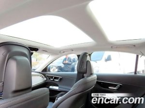 Mercedes-Benz E-Class E220d 4MATIC Exclusive 2025 года из Южной Кореи