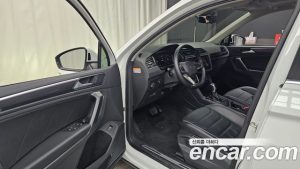 Volkswagen Tiguan 2.0 TDI Prestige 2022 года из Южной Кореи