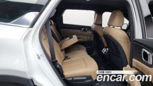 Kia Sorento HEV 1.6 2WD 2024 года из Южной Кореи