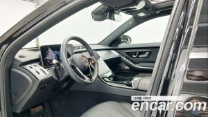 Mercedes-Benz S-Class S350 d 4MATIC 2025 года из Южной Кореи