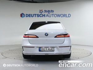 BMW 7-Series 740i sDrive Design Pure Excellence 2023 года из Южной Кореи