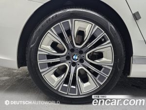 BMW 7-Series 740i sDrive Design Pure Excellence 2023 года из Южной Кореи