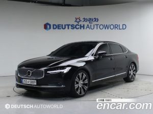 Volvo S90 B6 AWD Inscription 2022 года из Южной Кореи