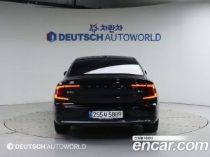 Volvo S90 B6 AWD Inscription 2022 года из Южной Кореи