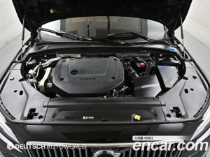 Volvo S90 B6 AWD Inscription 2022 года из Южной Кореи