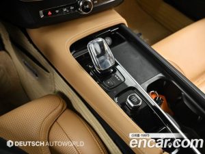Volvo S90 B6 AWD Inscription 2022 года из Южной Кореи