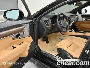 Volvo S90 B6 AWD Inscription 2022 года из Южной Кореи