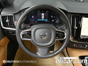 Volvo S90 B6 AWD Inscription 2022 года из Южной Кореи