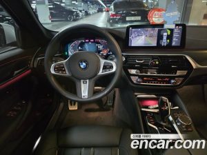 BMW 5-Series 520i M Sport 2023 года из Южной Кореи