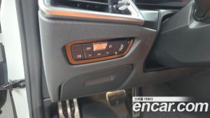 BMW M4 M4 Cabriolet Competition M xDrive 2024 года из Южной Кореи