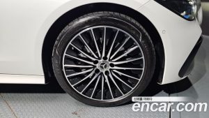 Mercedes-Benz CLE-Class CLE200 Coupe 2024 года из Южной Кореи
