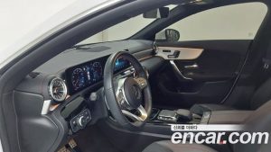 Mercedes-Benz CLA-Class CLA250 4MATIC 2023 года из Южной Кореи