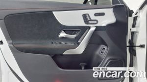 Mercedes-Benz CLA-Class CLA250 4MATIC 2023 года из Южной Кореи