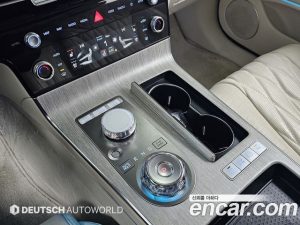 Genesis G80 Бензин 2.5 Turbo AWD 2025 года из Южной Кореи