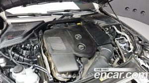 Mercedes-Benz E-Class E300 4MATIC Exclusive 2024 года из Южной Кореи