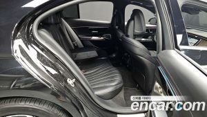 Mercedes-Benz E-Class E300 4MATIC Exclusive 2024 года из Южной Кореи