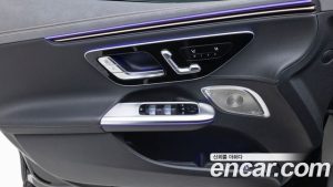 Mercedes-Benz EQE EQE350+ 2023 года из Южной Кореи