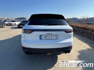 Porsche Cayenne 3.0 2023 года из Южной Кореи