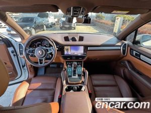 Porsche Cayenne 3.0 2023 года из Южной Кореи