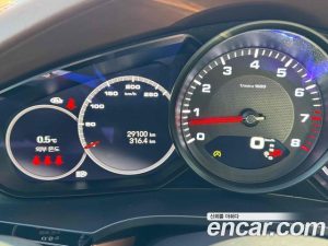 Porsche Cayenne 3.0 2023 года из Южной Кореи