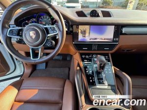 Porsche Cayenne 3.0 2023 года из Южной Кореи