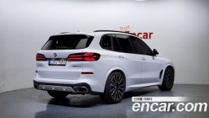 BMW X5 xDrive 30d M Sport 2025 года из Южной Кореи