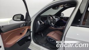 BMW X5 xDrive 30d M Sport 2025 года из Южной Кореи