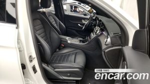 Mercedes-Benz GLC-Class GLC300 4MATIC Coupe 2023 года из Южной Кореи