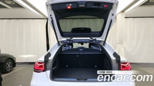 Mercedes-Benz GLC-Class GLC300 4MATIC Coupe 2023 года из Южной Кореи