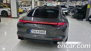Porsche Panamera 4.0 GTS 2023 года из Южной Кореи