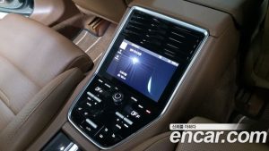 Porsche Panamera 4.0 GTS 2023 года из Южной Кореи