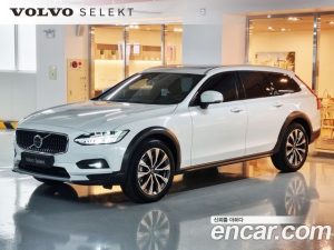 Volvo V90 B5 ULTIMATE AWD 2024 года из Южной Кореи