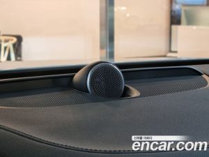 Volvo V90 B5 ULTIMATE AWD 2024 года из Южной Кореи