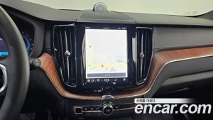 Volvo XC60 B5 Ultra Bright 2025 года из Южной Кореи