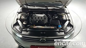 Volkswagen Passat 2.0 TDI Prestige 2022 года из Южной Кореи