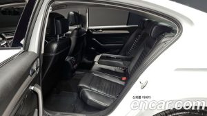 Volkswagen Passat 2.0 TDI Prestige 2022 года из Южной Кореи