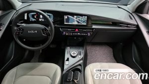 Kia Niro Signature 2026 года из Южной Кореи