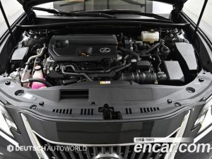 Lexus ES Luxury 2023 года из Южной Кореи
