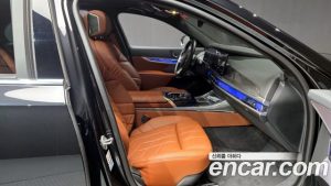 BMW 7-Series 740i xDrive M Sport 2024 года из Южной Кореи