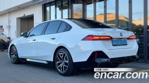 BMW i5 eDrive 40 M Sport 2025 года из Южной Кореи