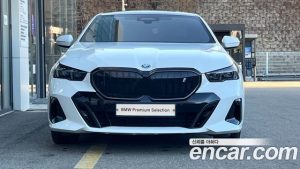 BMW i5 eDrive 40 M Sport 2025 года из Южной Кореи