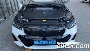 BMW i5 eDrive 40 M Sport 2025 года из Южной Кореи