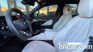 BMW i5 eDrive 40 M Sport 2025 года из Южной Кореи