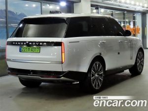 Land Rover Range Rover P550E AB 2025 года из Южной Кореи
