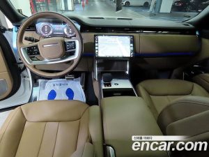 Land Rover Range Rover P550E AB 2025 года из Южной Кореи