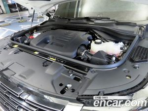 Land Rover Range Rover P550E AB 2025 года из Южной Кореи