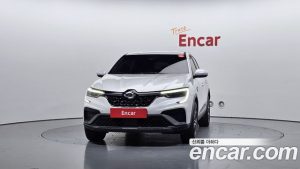 Renault-KoreaSamsung XM3 1.6 E-TECH Inspire 2023 года из Южной Кореи