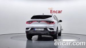 Renault-KoreaSamsung XM3 1.6 E-TECH Inspire 2023 года из Южной Кореи