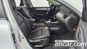 Renault-KoreaSamsung XM3 1.6 E-TECH Inspire 2023 года из Южной Кореи